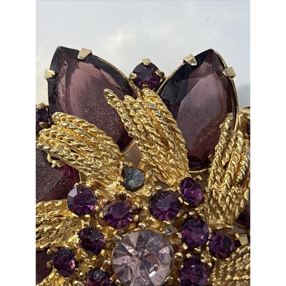 Vintage Gold Tone Purple Rhinestone Flower Brooch Pin - Picture 4 of 4